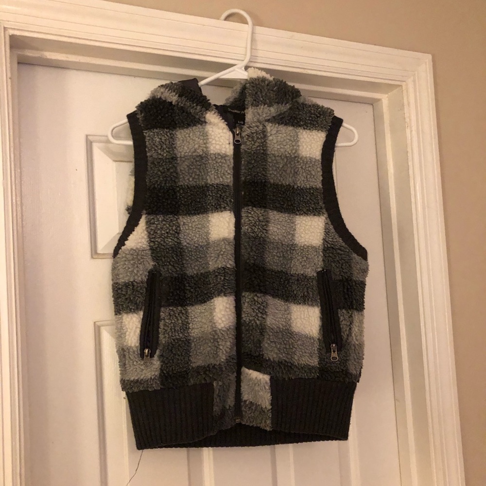 Gray and white checkered vest with hood